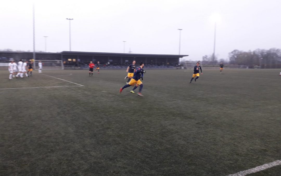 Ratingen 04/19 meldet sich mit Kantersieg zurück