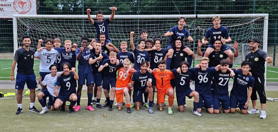 Historisch: U17 steigt in die Niederrheinliga auf