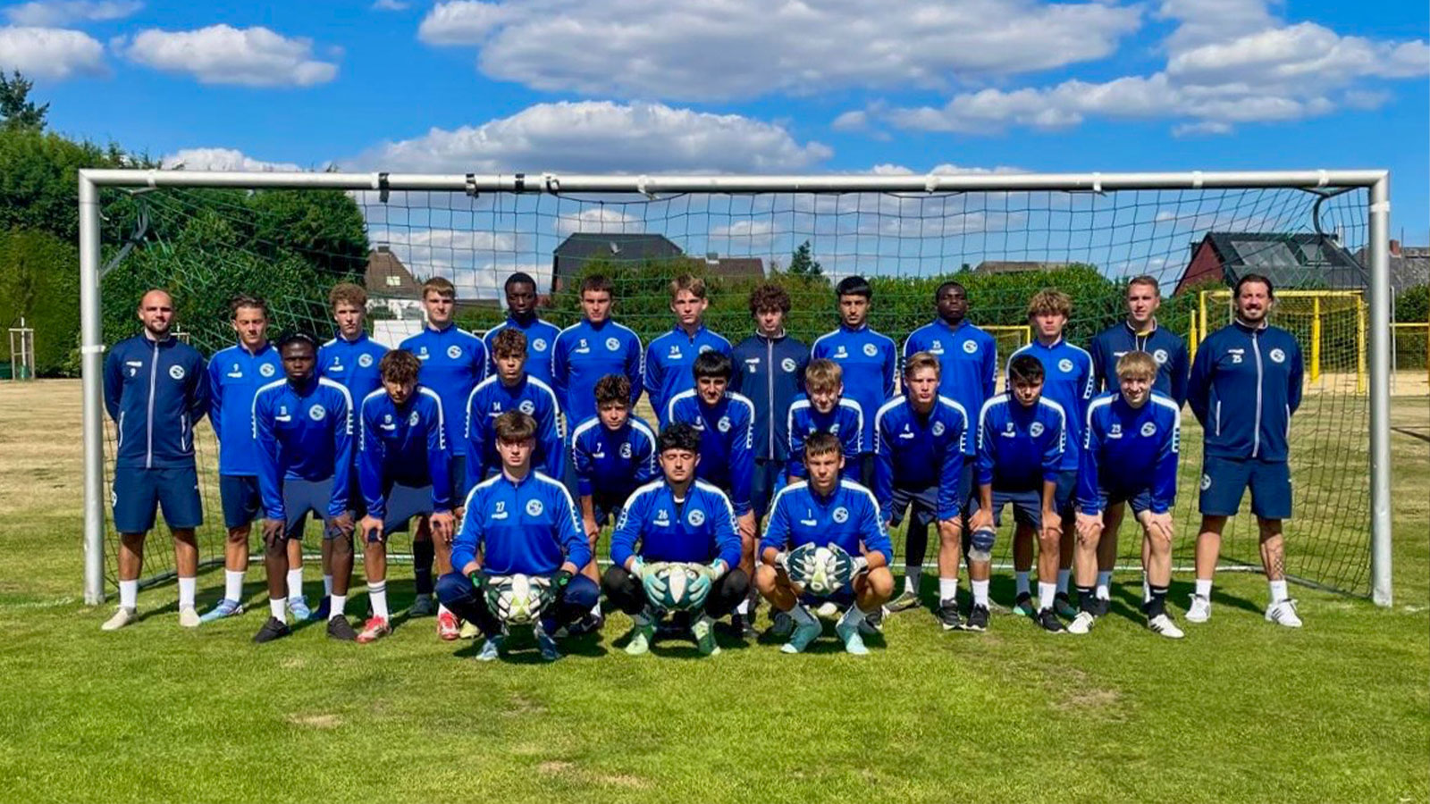 Die B1 Mannschaft des Ratingen 04/19 Fußballvereins