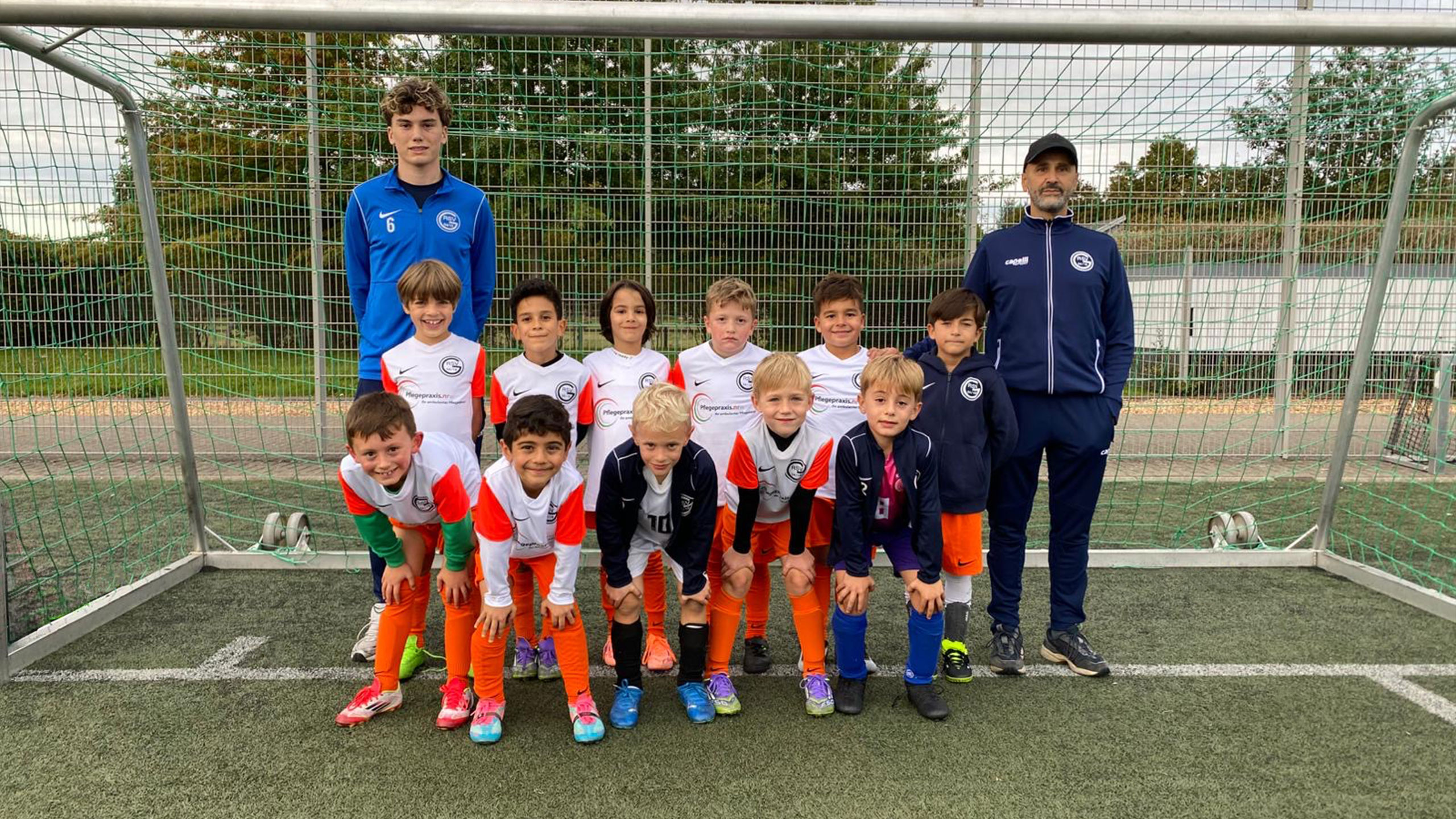 Die F2 Mannschaft des Ratingen 04/19 Fußballvereins