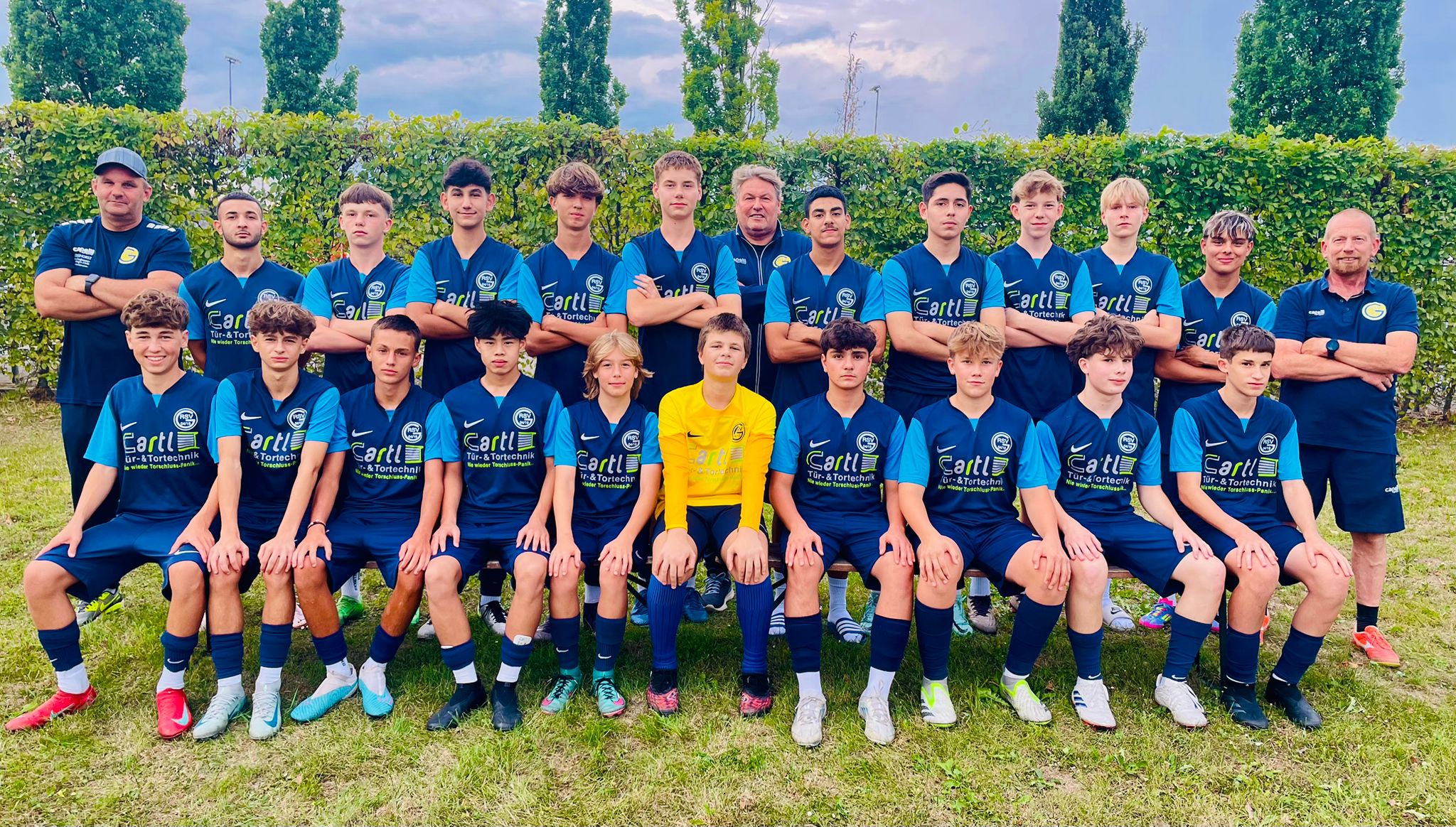 Das Mannschaftsbild der B3 (U16II) des Ratingen 04/19 aus der Saison 2025/2026