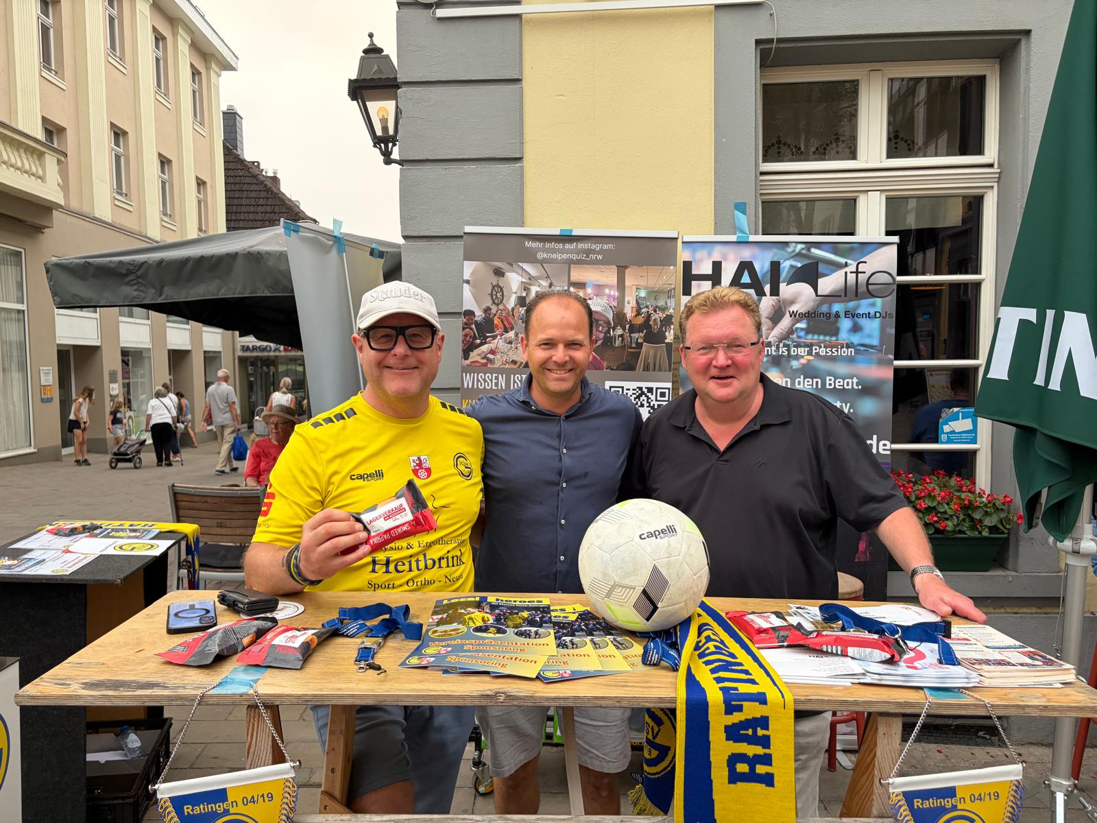 04/19 Info-Stand auf dem Marktplatz: Positive Vibes zum Saisonstart!