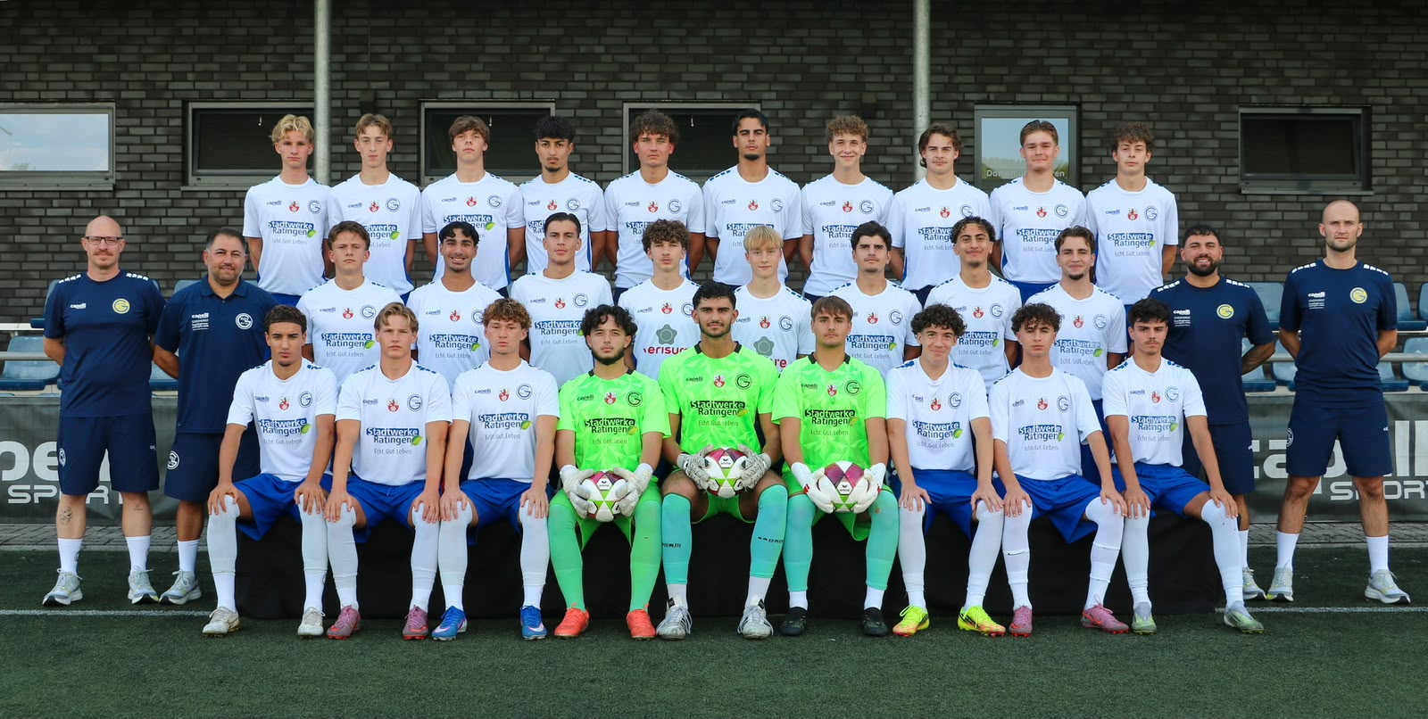 Die A1(U19) Mannschaft des Ratingen 04/19 Fußballvereins